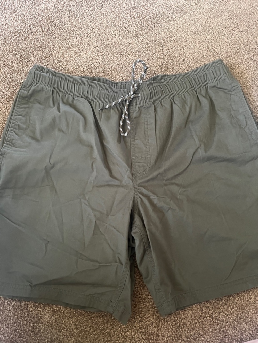 Amazon Essentials Olive Shorts with Contrast Drawstring
